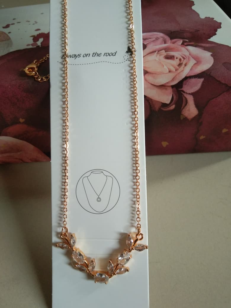 Curved Chevron Laurel Branch Necklace