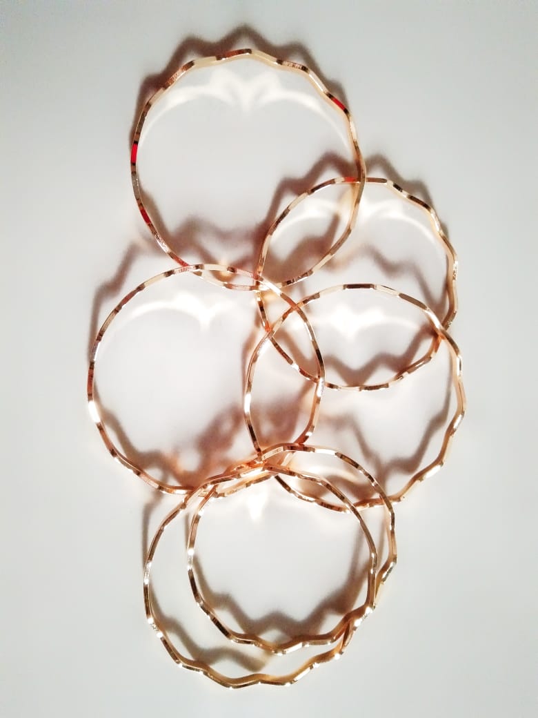 Rose Gold-Tone 2Pcs Interlocking Wave Bangle Set