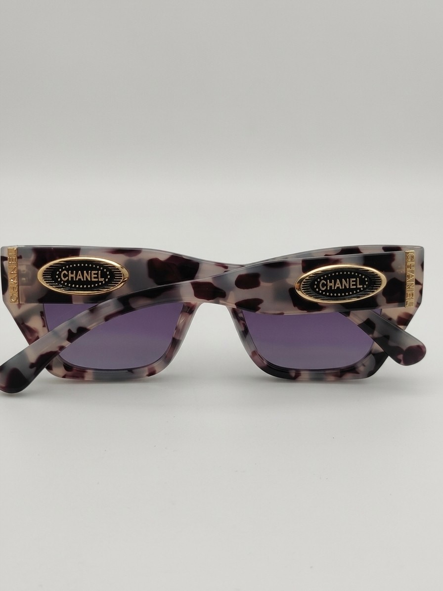 Ladies Leopard-Pattern Fashion Sunglass