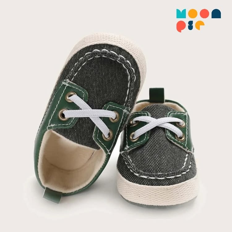 Baby's Stitch Trim Sneakers