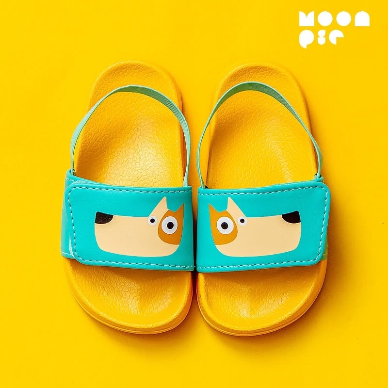Kids Outdoor Sliders with Back Strap